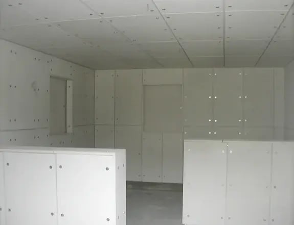 1980-Burn-Room-Lining